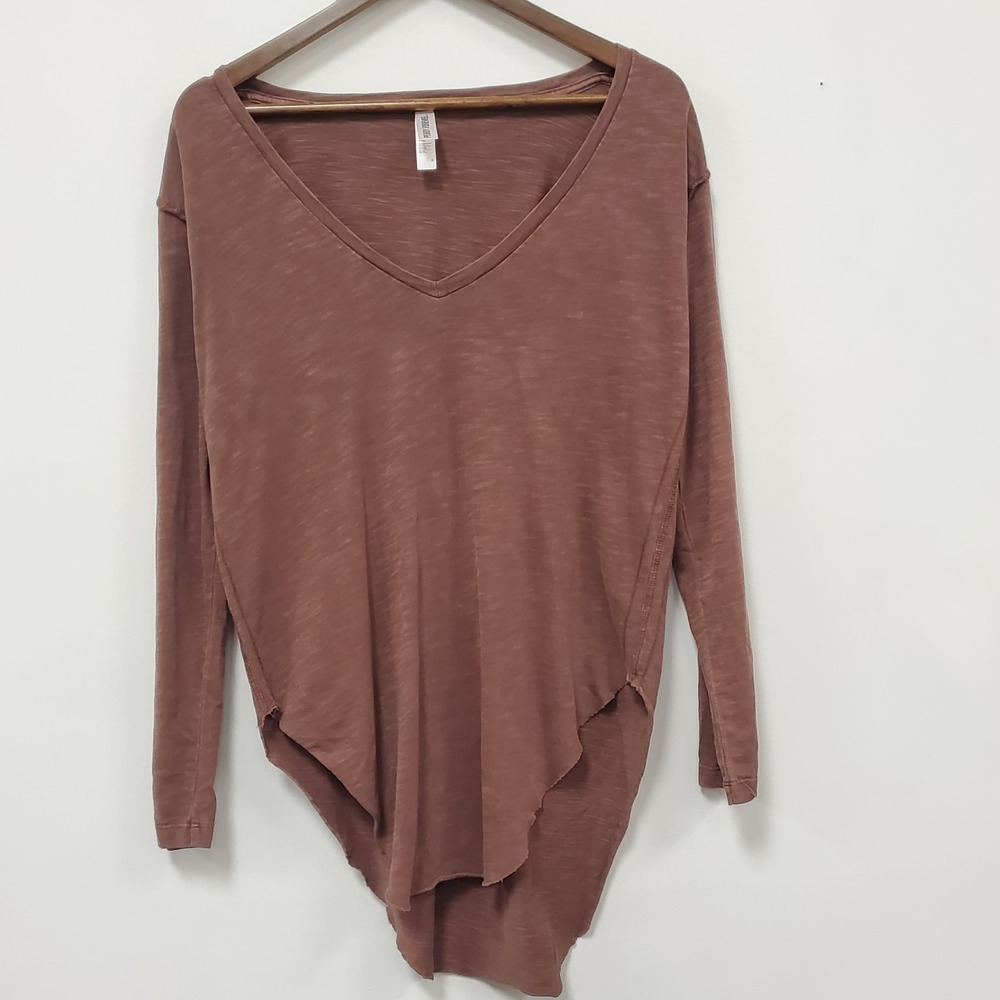 Pebby Forevee Womens Drop Cut Shirt Size M Grunge Boho Mauve Relaxed Deep V